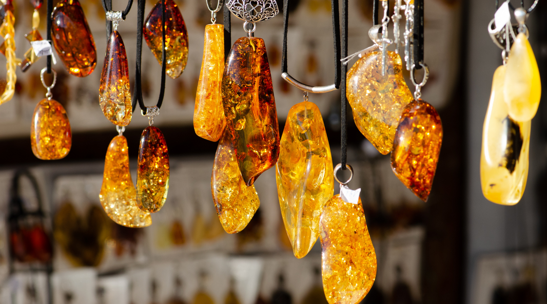 Amber Jewellery: Are They Crystals or Gemstones?