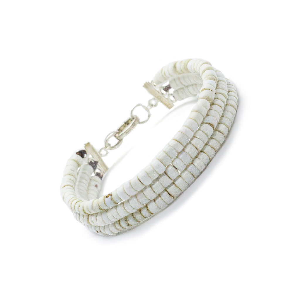 Triple-strand Beaded Bracelet - Vintage White Goomba Beads