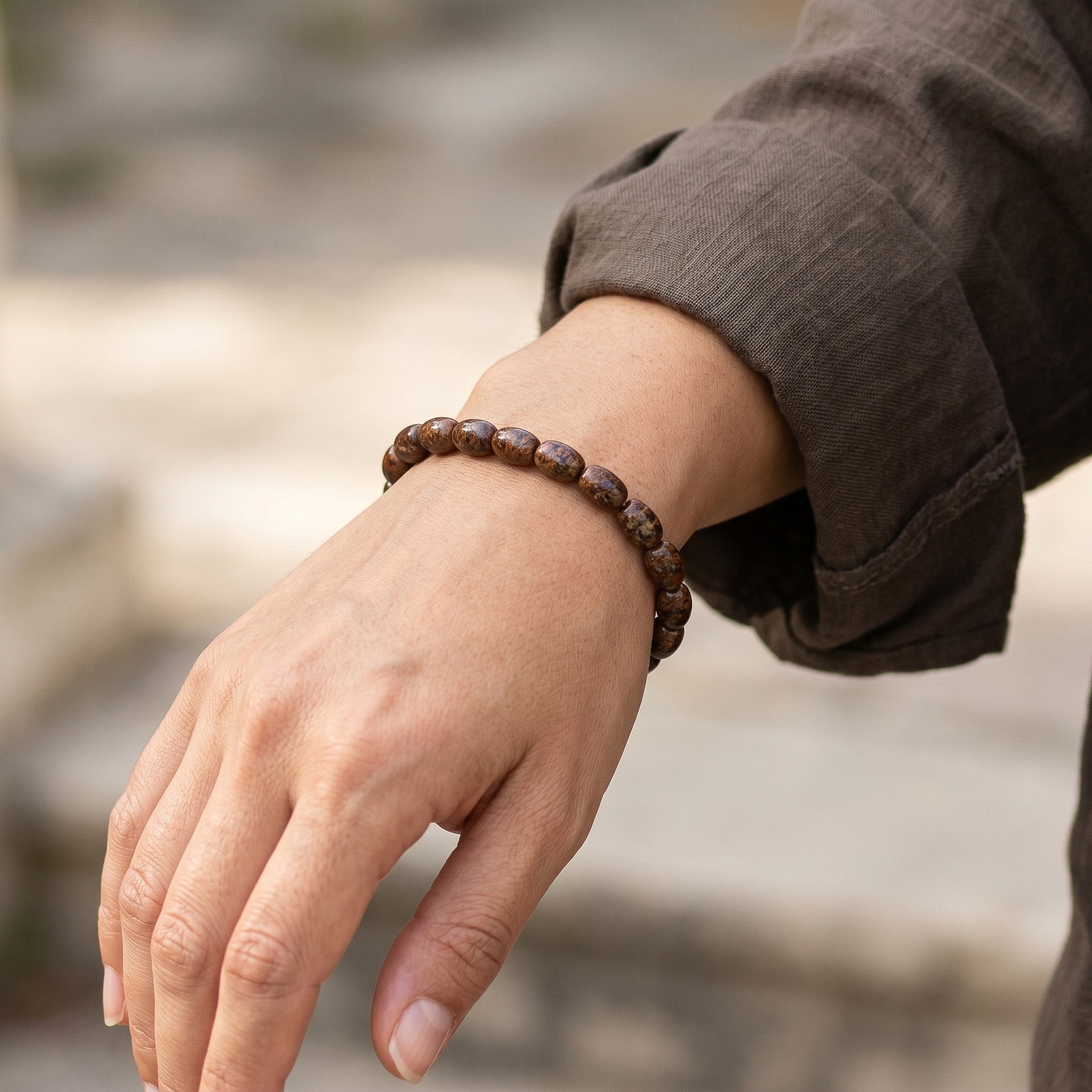 Accent Beaded Bracelet - Dinosaur Gembone